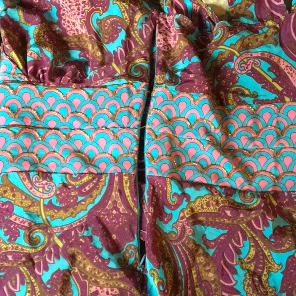 **NWT**Plenty Silk paisley tank💕💜 - Picture 6 of 8